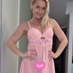 Pink DOLL Negligee