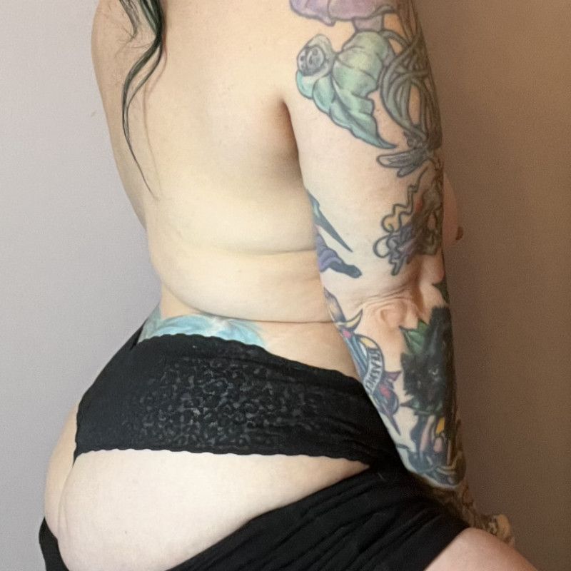 Black lace thong