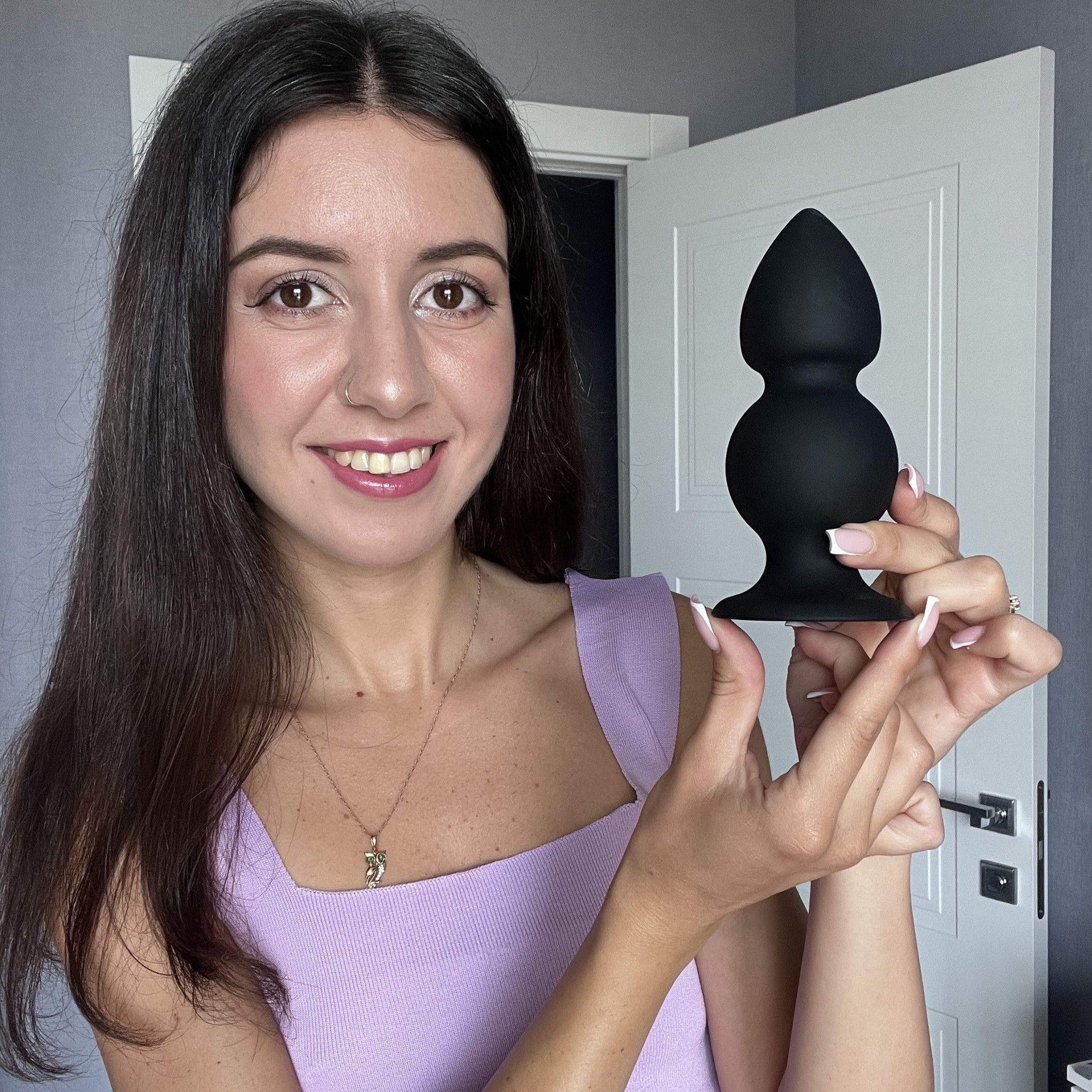Black Big Plug