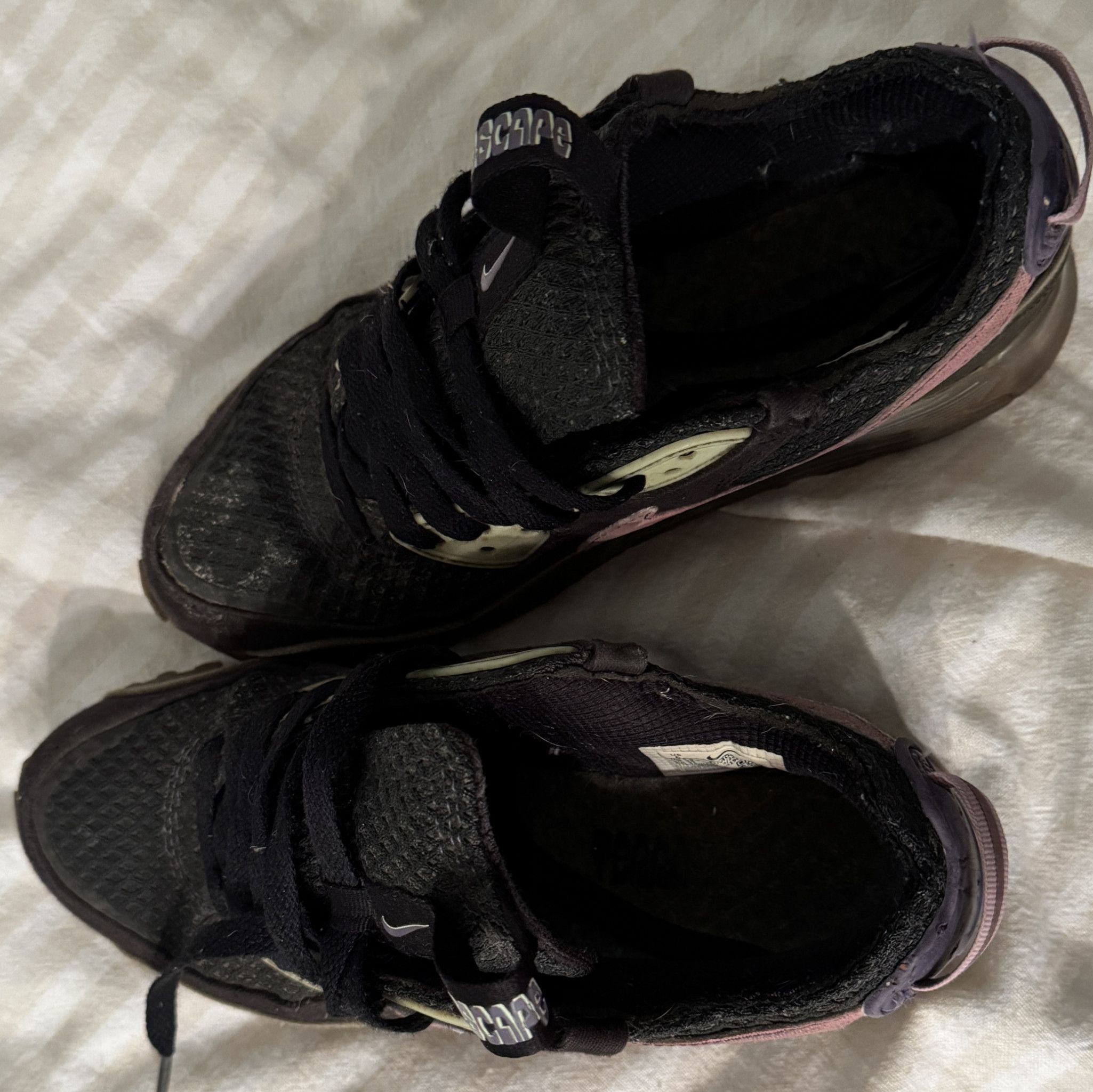 My well worn nike airmax !