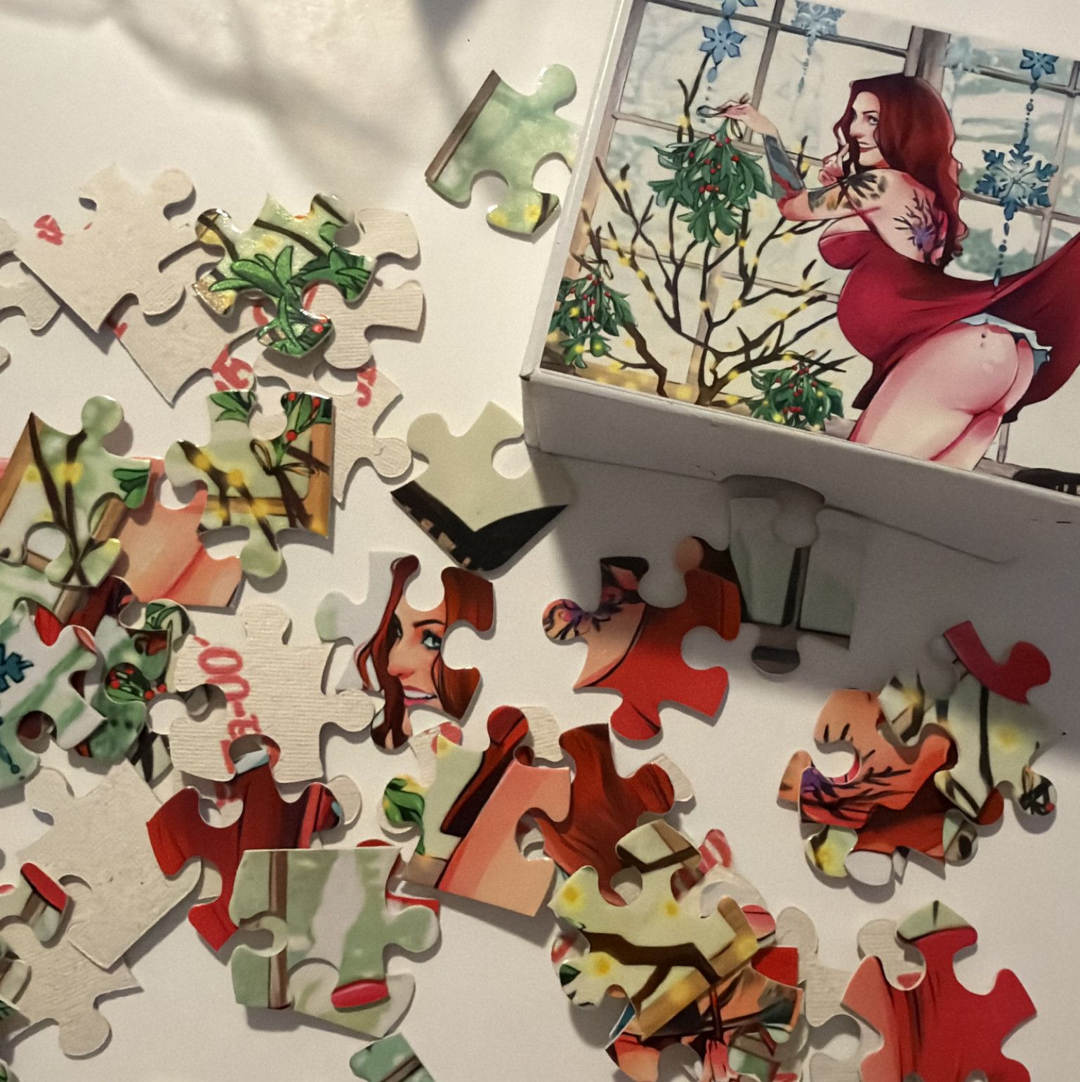 Pregnant Kelly Holiday Puzzle