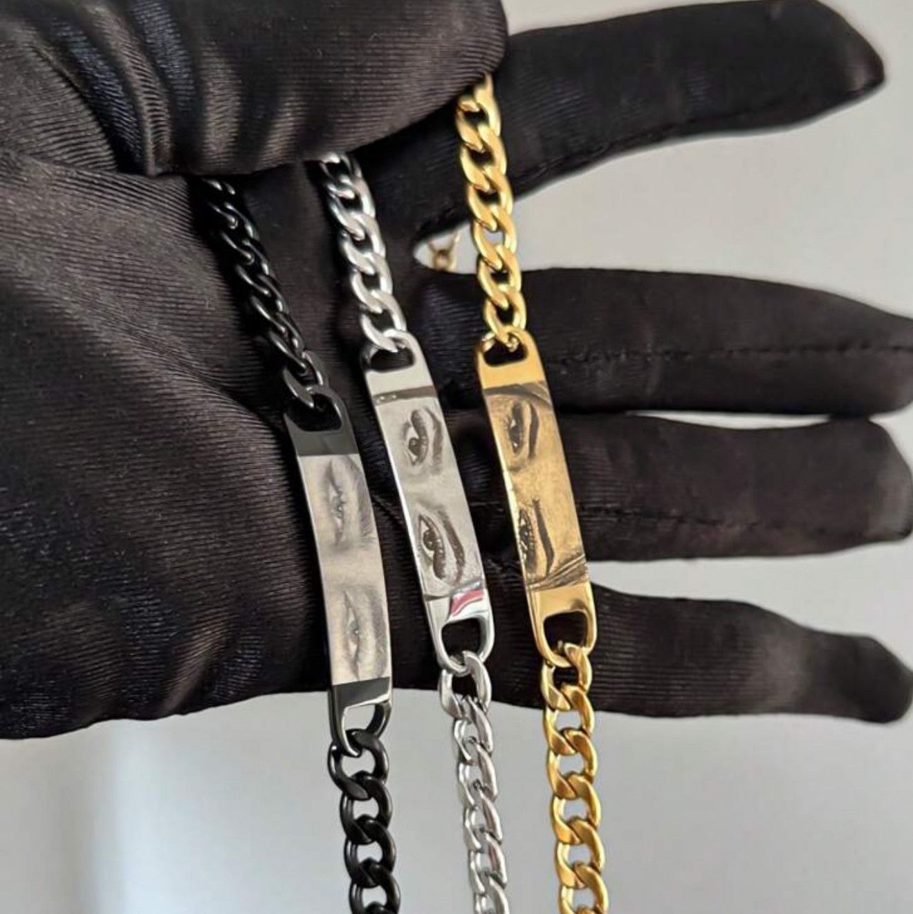 Custom Bracelet with my eyes engraved