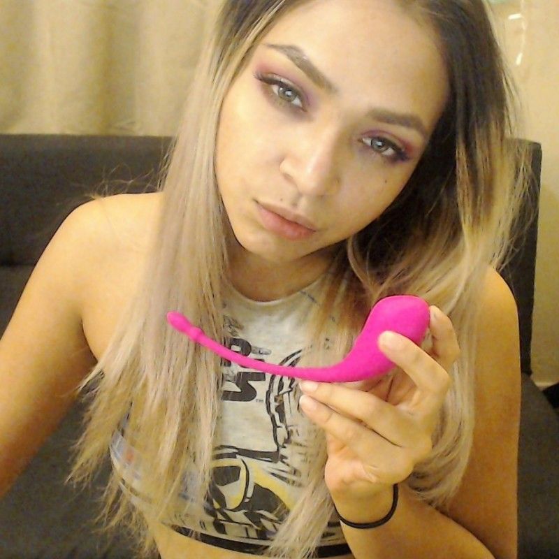 Control my Vibrator! Lush