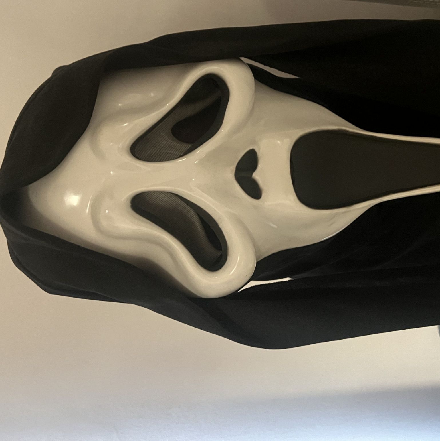 scream mask
