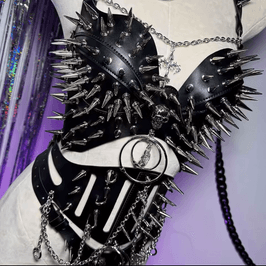 Pay for my new gorset lingerie!