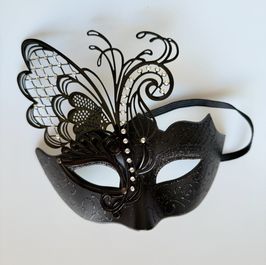 Black Masquerade Mask