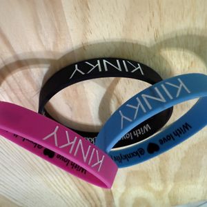 Kinky Bracelet