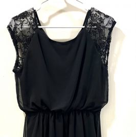 Flowy black dress