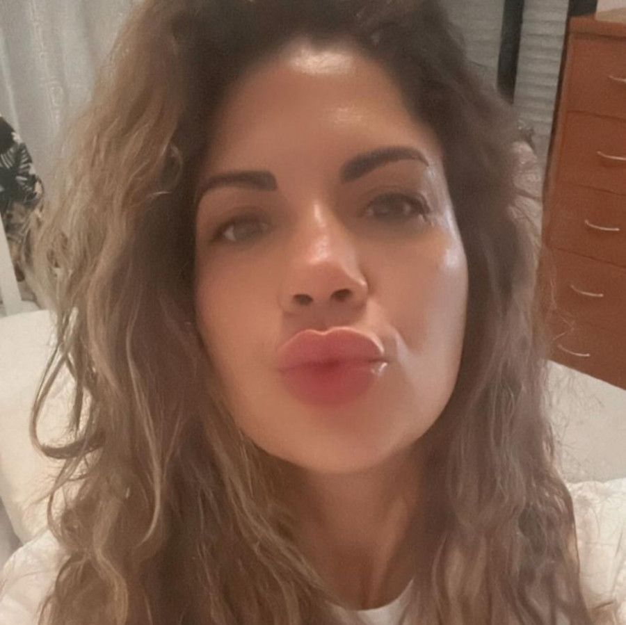 Silky Matte Lipstick Hot Pink