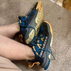 New Balance Hiking Shoes Trainers Sneakers