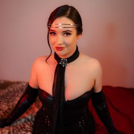 Padme Amidala Attack of the Clones Pin Up Photoset