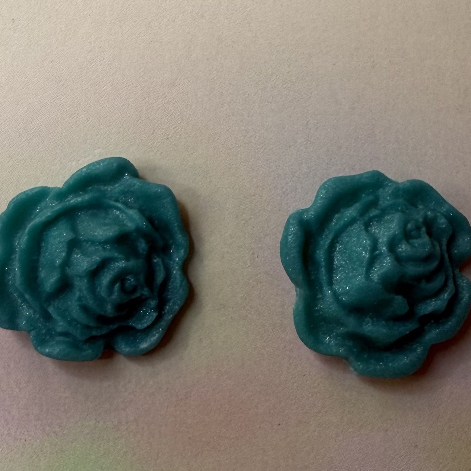 Flower earrings
