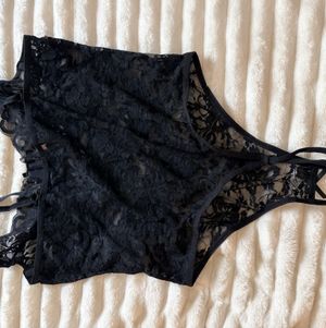 Lace body suit