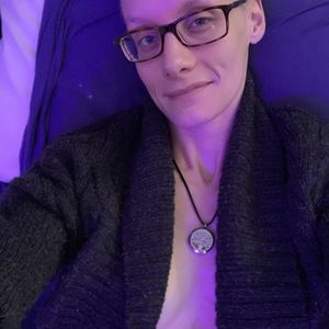 Cozy wool sweater I cam in every day