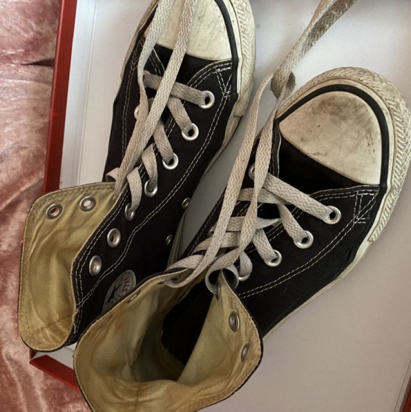 Used Converse Sneakers