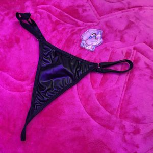 Black pleather thong