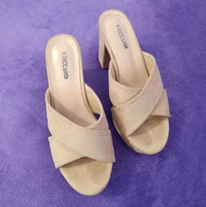 Casual Heels