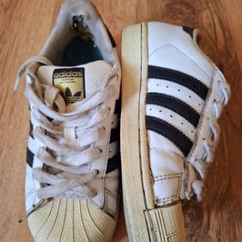 Very Dirty Adidas: 7 Years of Sweat Smell and Demage