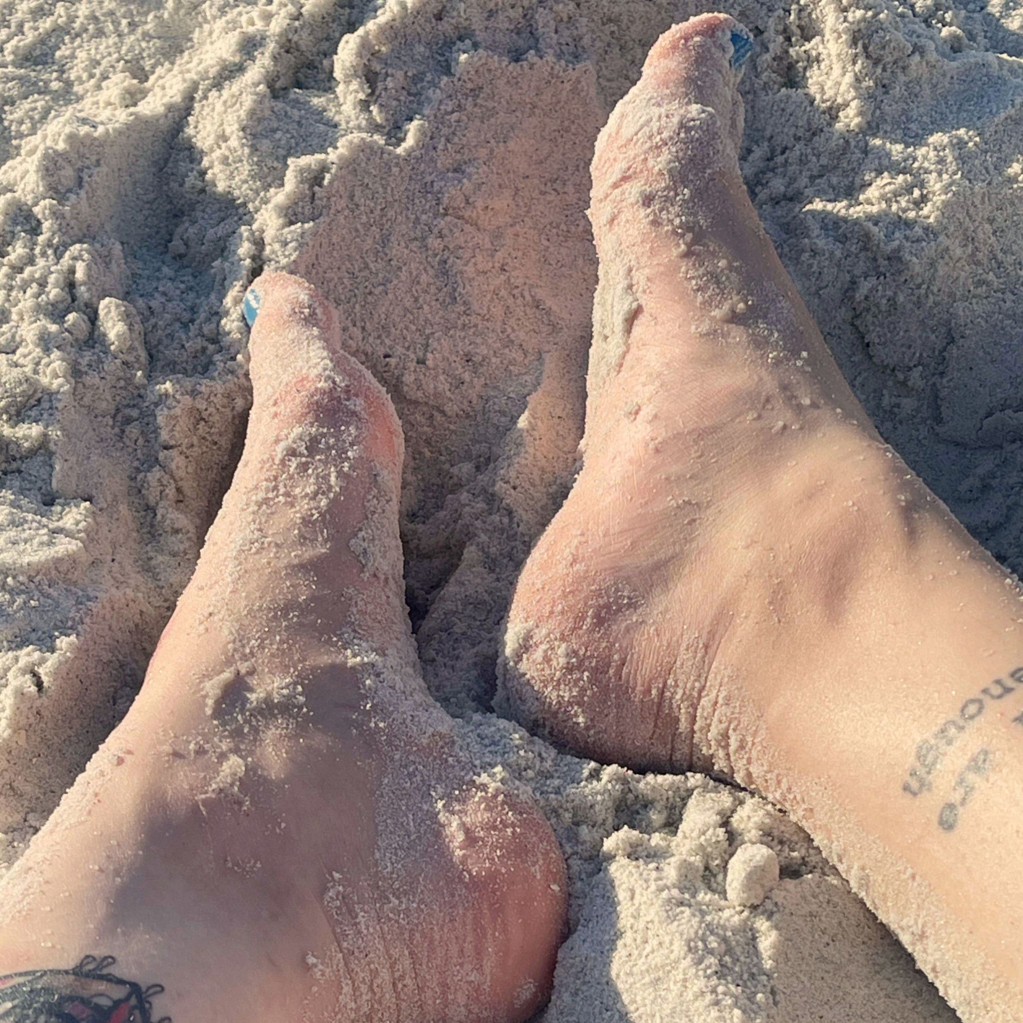 Sandy Feet