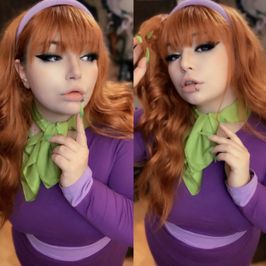 Daphne Cosplay Photo Set