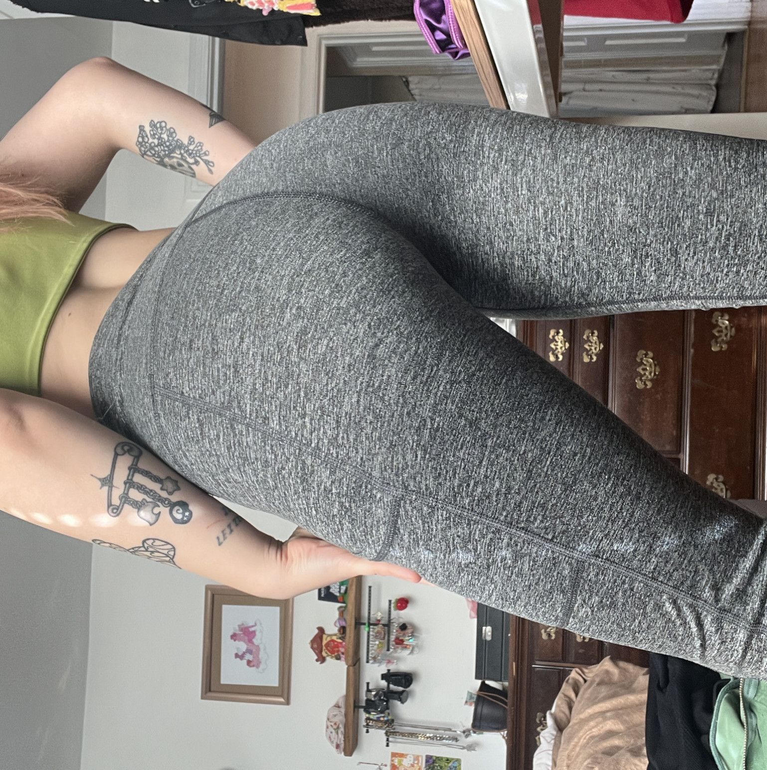 grey leggings