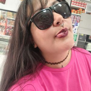 photo set in street NSFW