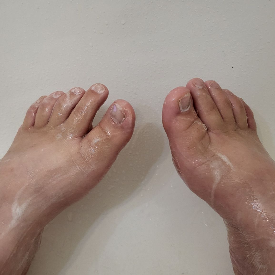Washing my fat feet