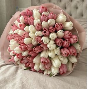 give me a bouquet of flowers