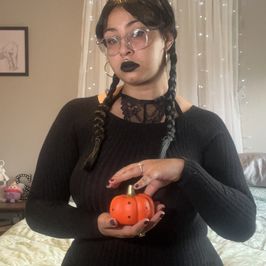 21 Piece Wednesday Adams Cosplay Photoset