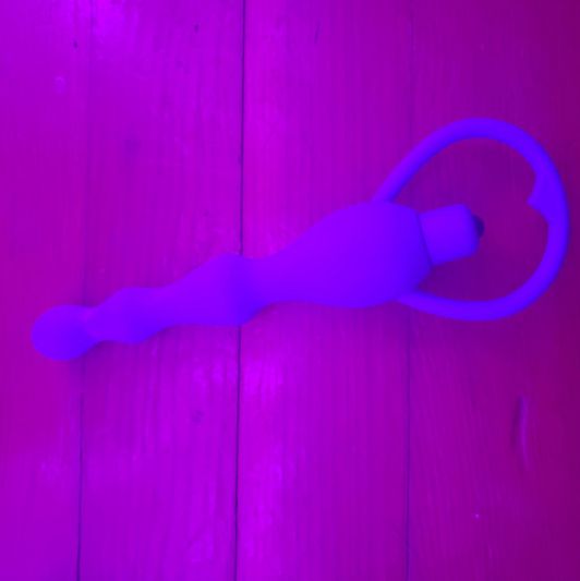 Anal beads vibrating