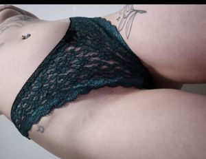 Green silky lace
