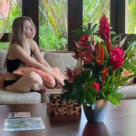 Buy me a flowers
