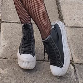 Converse Chuck Taylor Lift 2X Grey