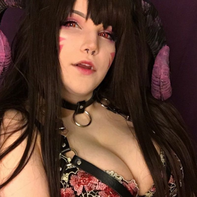 Little Devil Photo Set