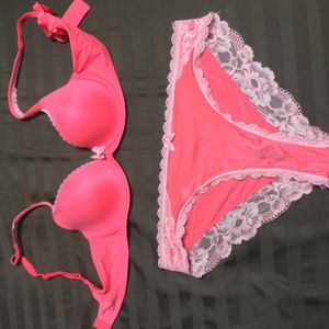 VS Lingerie Set