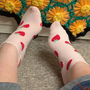 cute strawberry ankle sockd