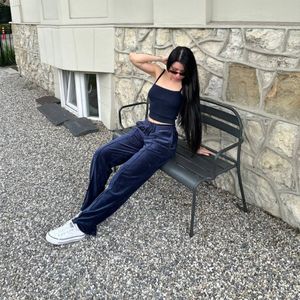Help me pay for my apartment and get something hot in return