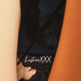 Luxusdessous: Erotische Fotos von Beinen und Fen