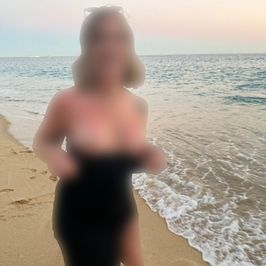 15 Random NSFW Pics w Face