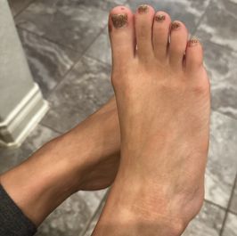15 Random Feet Pics