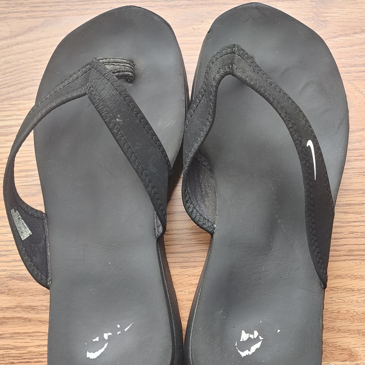 Nike Celso Flip Flops