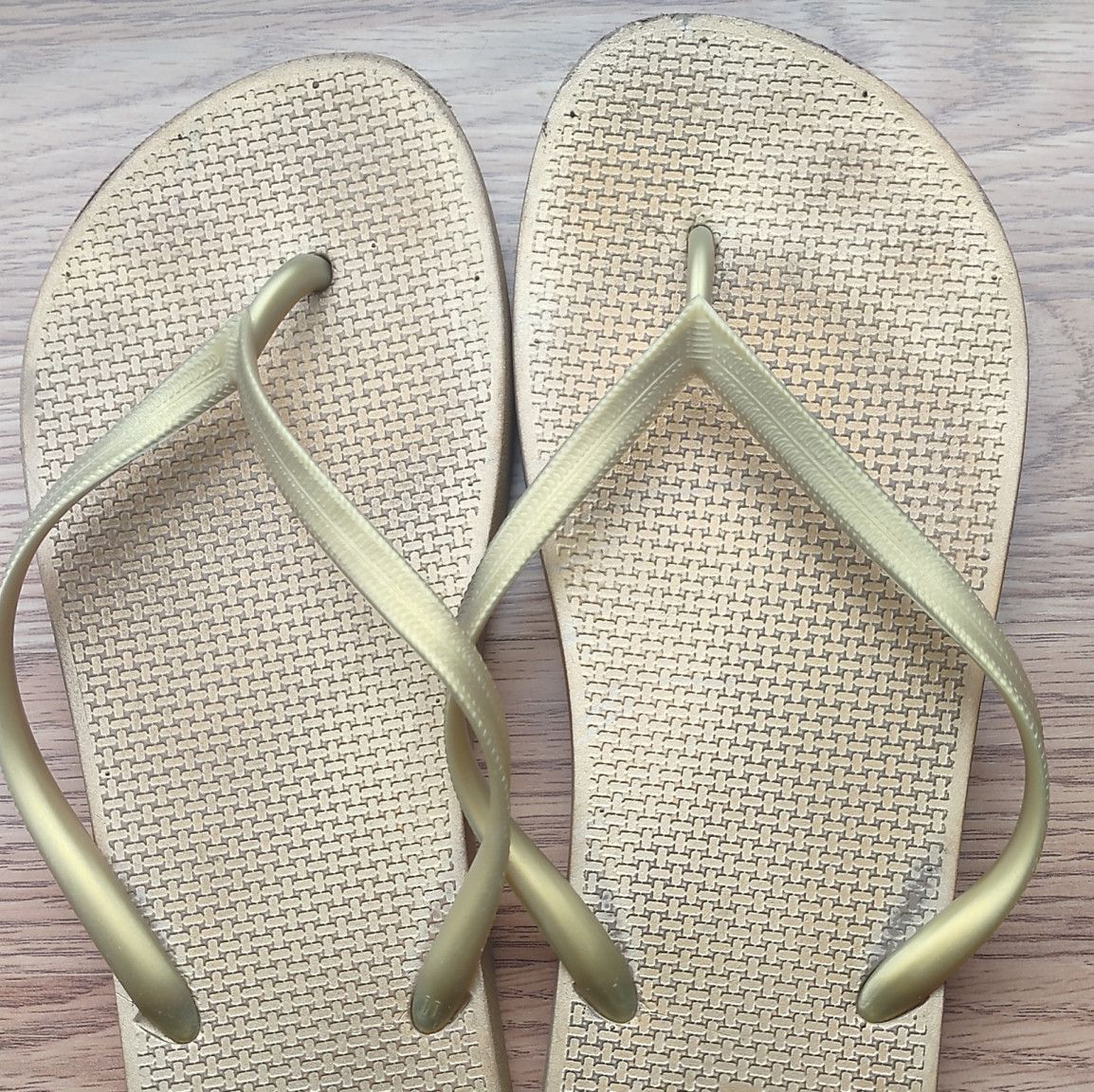 Gold Old Navy Flip Flops