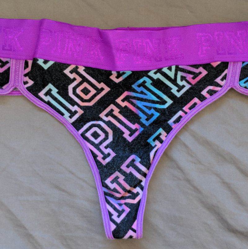 Victoria Secret PINK print thong