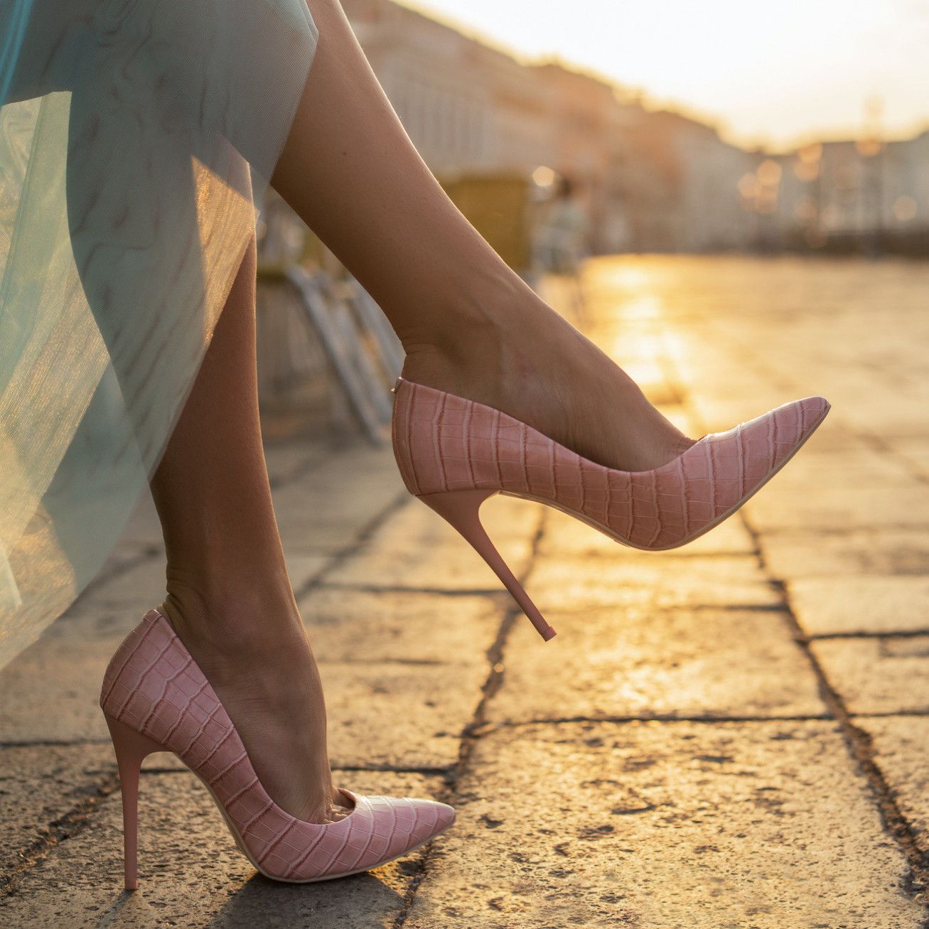 SPOIL ME WITH NEW HIGH HEELS