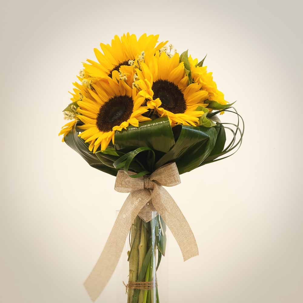 SPOIL ME WITH my  FAVORITE FLOWERS