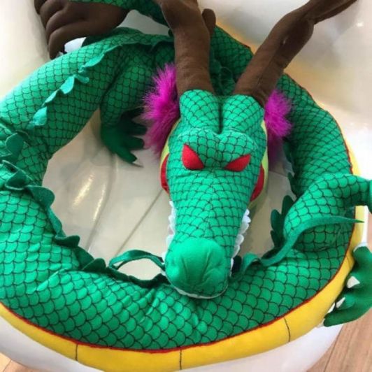 Gift Me: GIANT SHENRON PLUSH