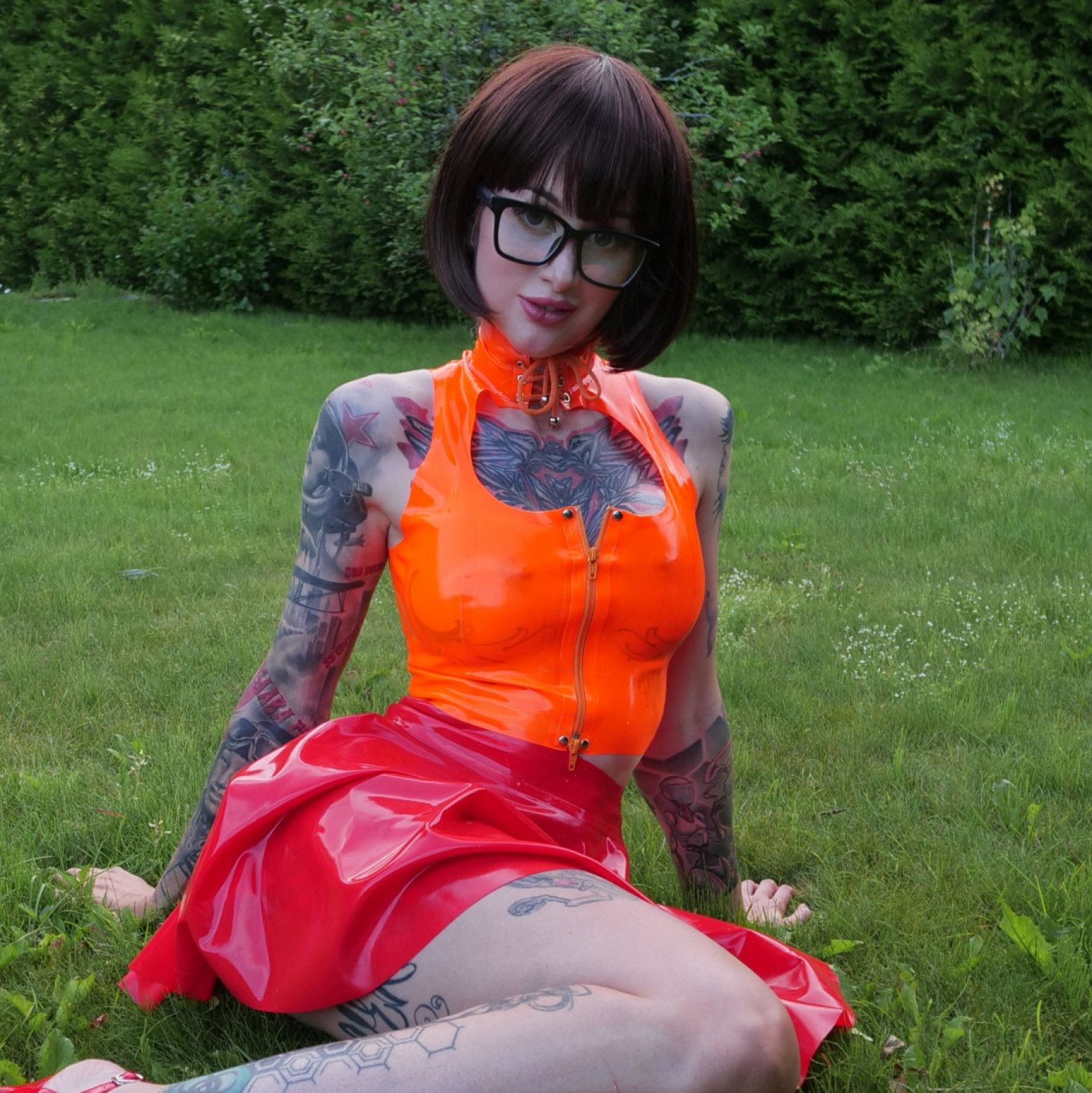 Latex Velma Cosplay