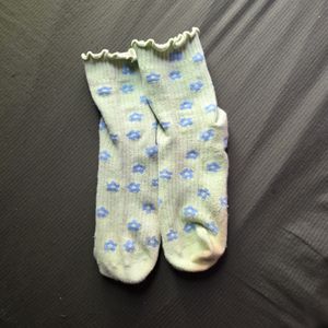 Worn Flower Print Crew Socks