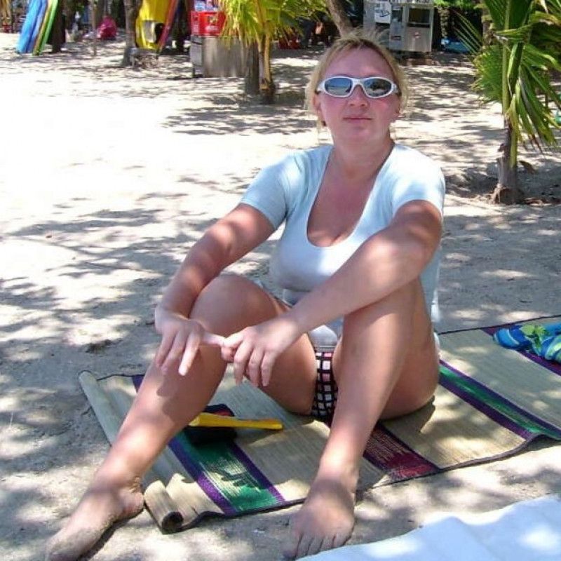 My vacation on the paradise ocean coast photo set