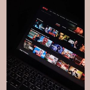 pay for my Netflix subscription